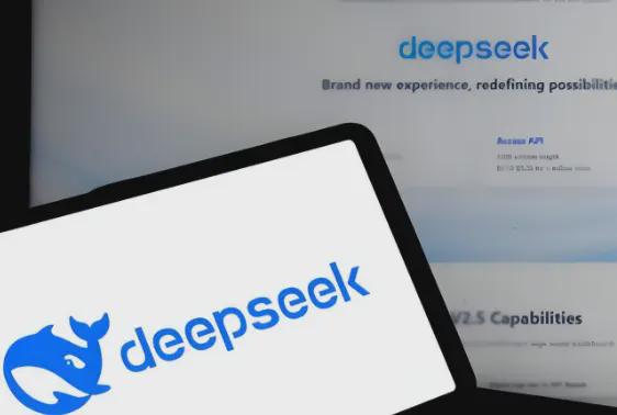 DeepSeek新模型发布：英伟达市值暴跌12万亿被蒸发了！(图2)